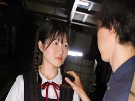 娘の友人にわいせつ中出し パイパン●学生よう　　サンプル画像12